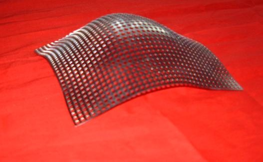 鈦網塑形 / 塑型