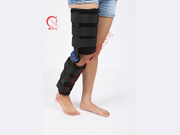 可調(diào)式膝關(guān)節(jié)矯形固定器