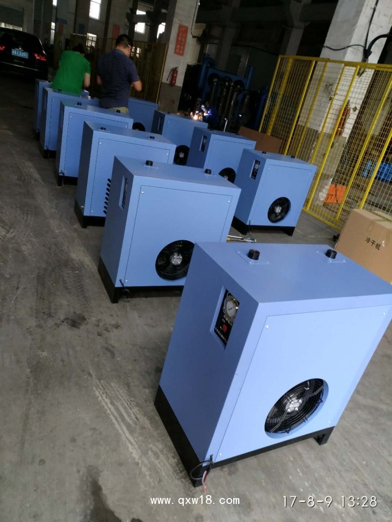 高壓型冷凍式干燥機（冷干機）30-40公斤