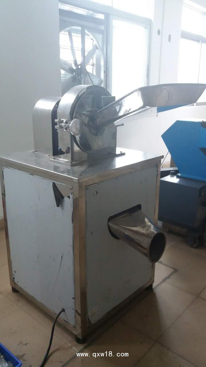 化工原料打粉機、尿素打粉機