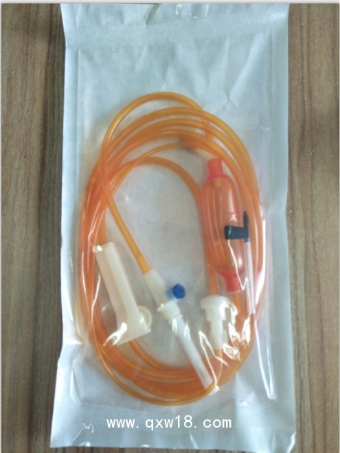 一次性使用避光輸液器 帶針