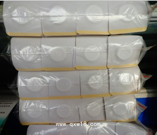 各種黑膏藥布巴布貼醫(yī)用膠布無(wú)紡布膠帶醫(yī)用冷敷貼防水PU膜膠貼