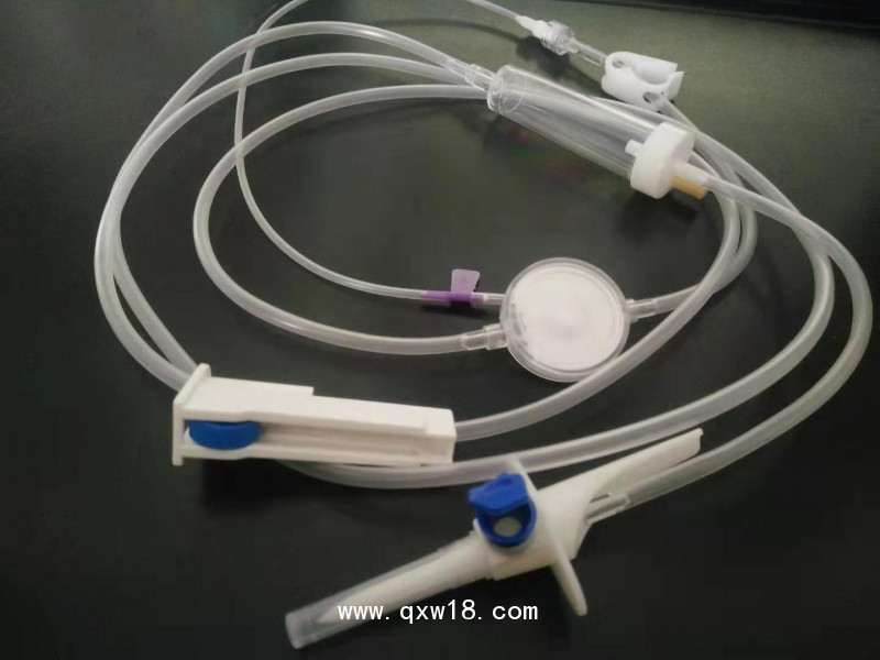 TPE一次性精密過(guò)濾輸液器(帶針)