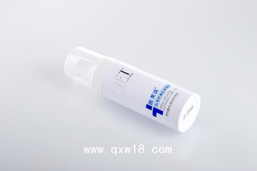 醫(yī)芙汰 噴劑敷料   商品名稱(chēng)  醫(yī)用控油潔面泡泡