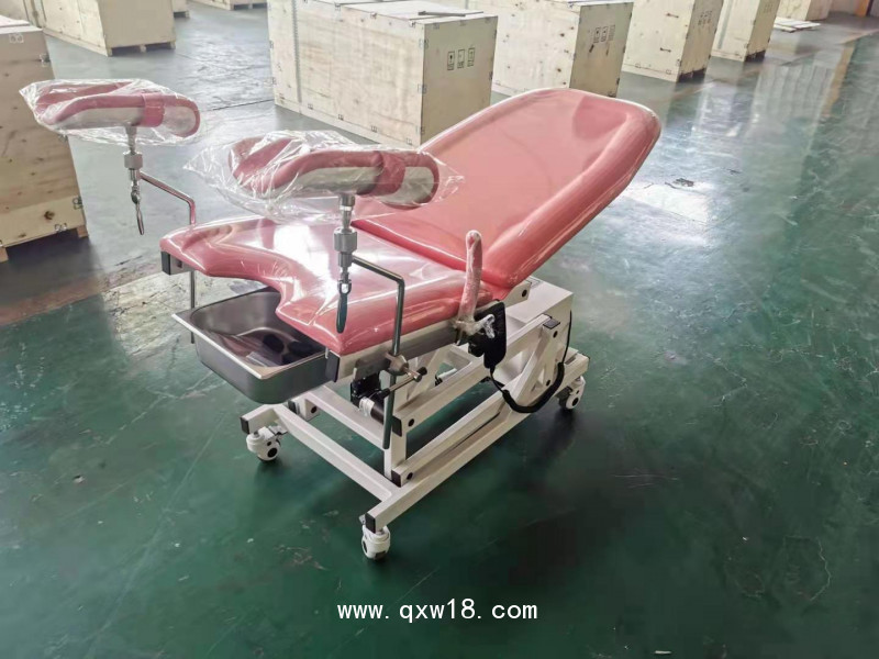 山東辰宏手術(shù)床無影燈吊塔吊橋病床消毒機(jī)