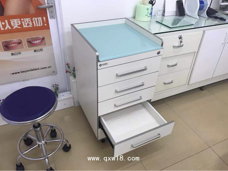 寶來牙科醫(yī)療移動柜牙椅邊柜護(hù)士小推車