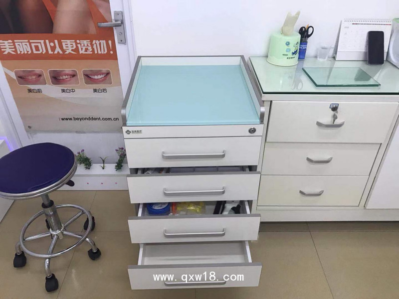 寶來牙科醫(yī)療移動柜牙椅邊柜護(hù)士小推車