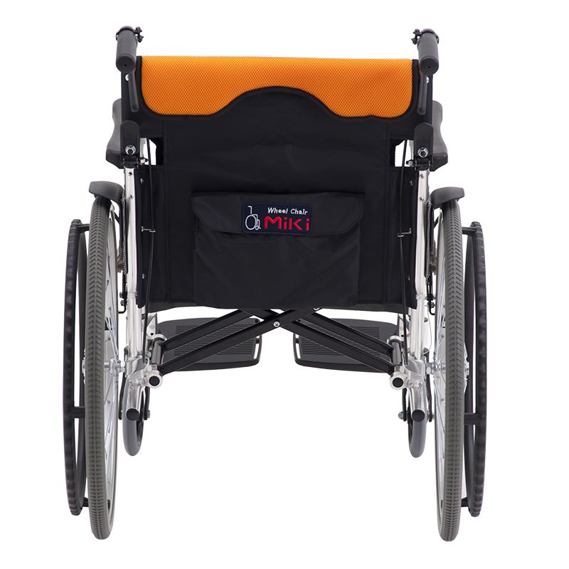 Miki三貴輪椅車(chē)MCS-43JL型手推代步車(chē)免充氣輪椅車(chē)