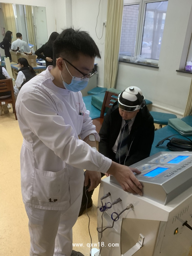 初鴻經顱超聲溶栓治療儀BW-6911醫(yī)用豪華款