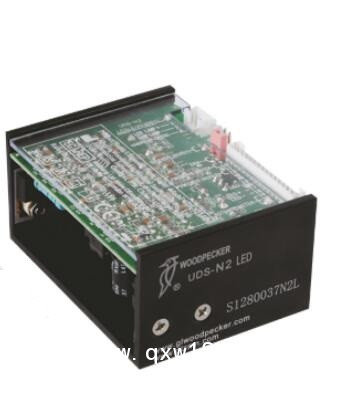 啄木鳥內(nèi)置超聲波潔牙機(jī)UDS-N2 LED