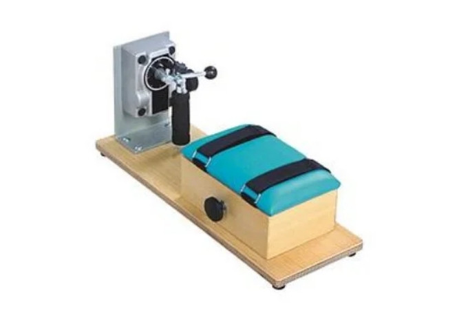 腕關(guān)節(jié)康復(fù)訓(xùn)練器