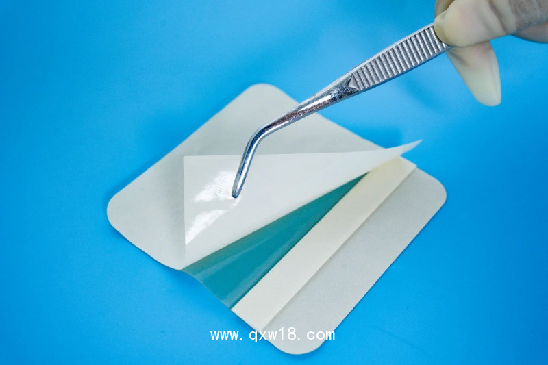 醫(yī)用水膠體敷料生產(chǎn)廠家，批發(fā)、貼牌代加工