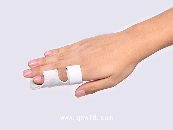 手指骨折固定夾板指關節(jié)彎曲變形矯正器醫(yī)用指骨骨折康復固定支具