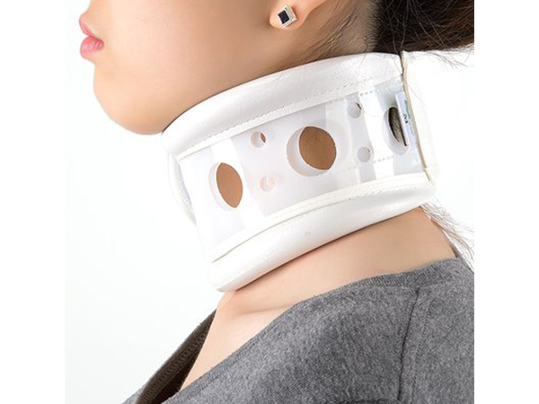 可調(diào)式頸拖支具