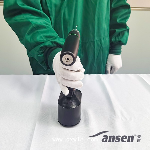 電池供電骨組織手術(shù)設(shè)備-快鉆（快速醫(yī)用電動骨鉆）