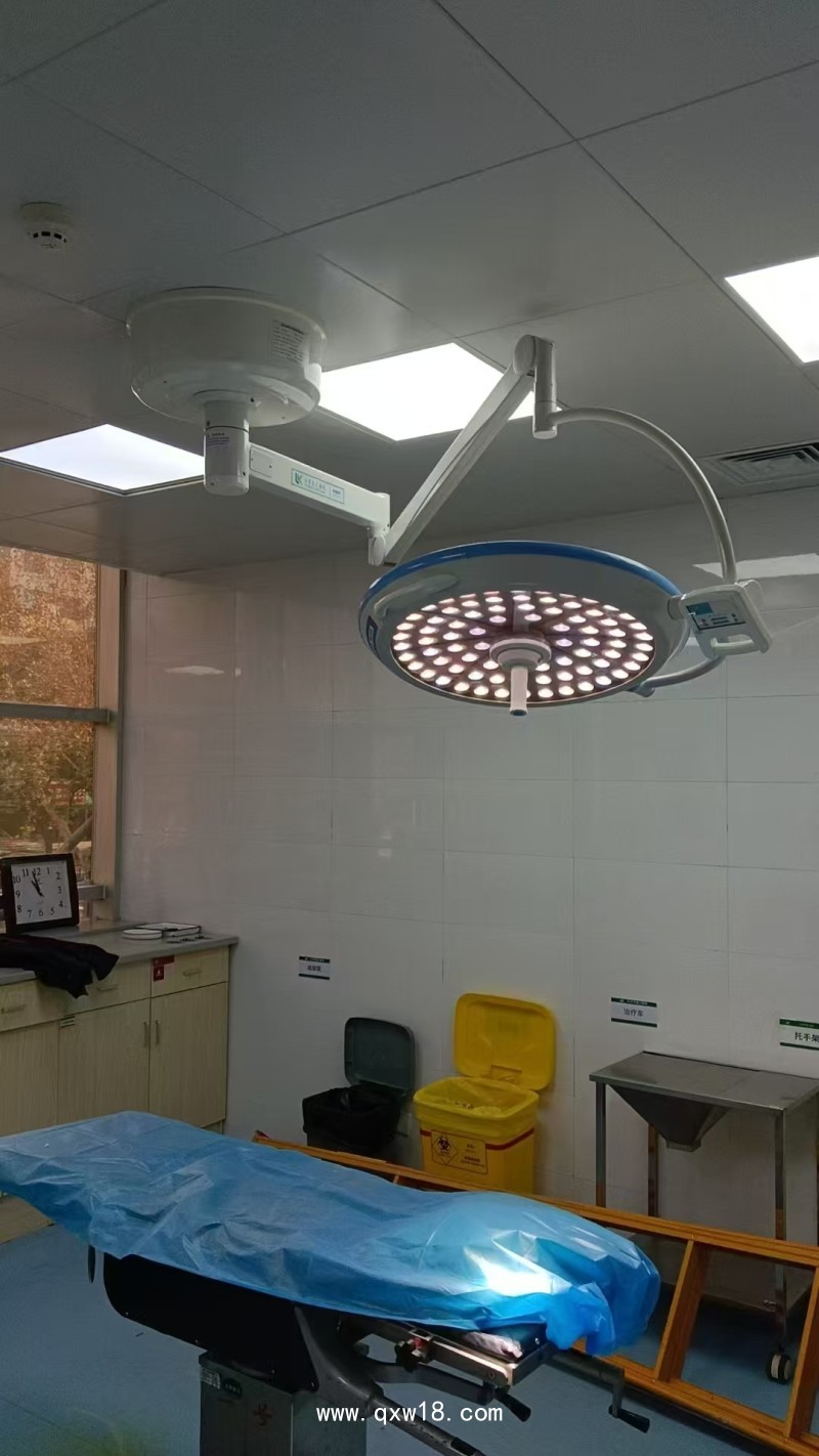 LED手術(shù)無影燈