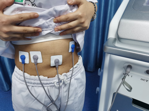 中醫(yī)透藥康復(fù)儀器 (7).jpg